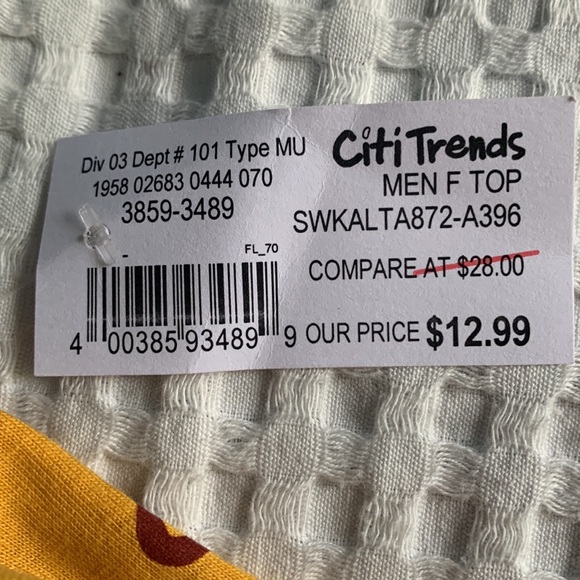 Socwatees Bear T-Shirt with socks Size Large - Picture 7 of 10